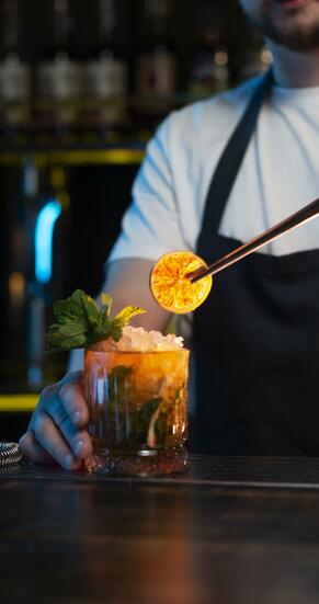 bar