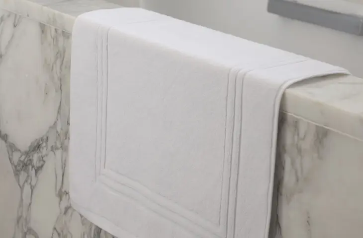 Le Jacquard Français bath mat