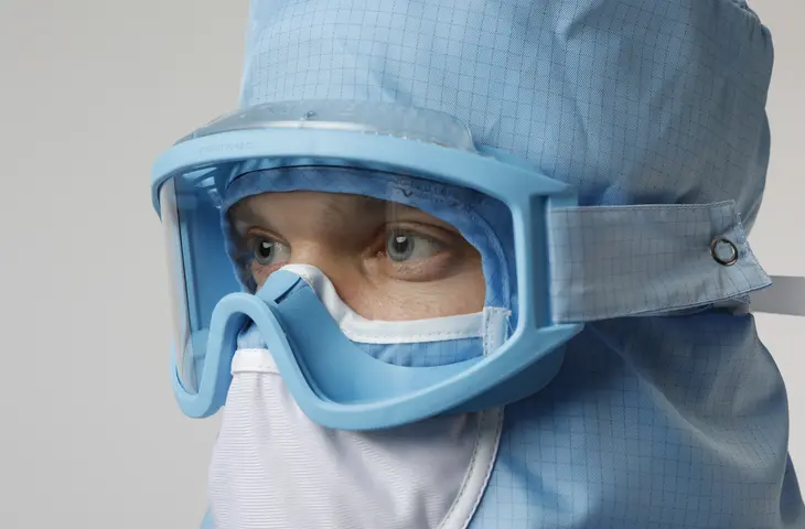 Goggles 1